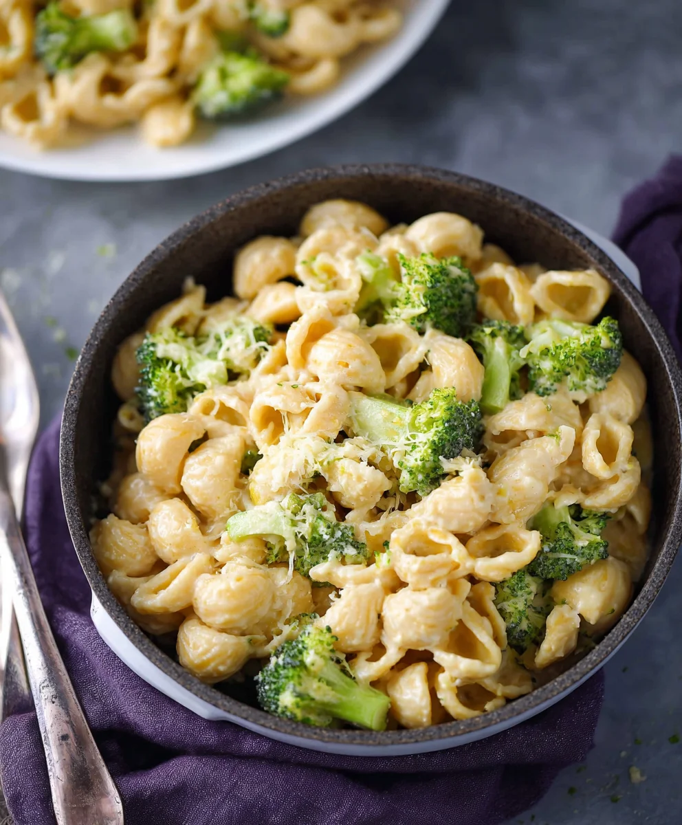One Pot Healthy Broccoli Mac Cheese Recipe
